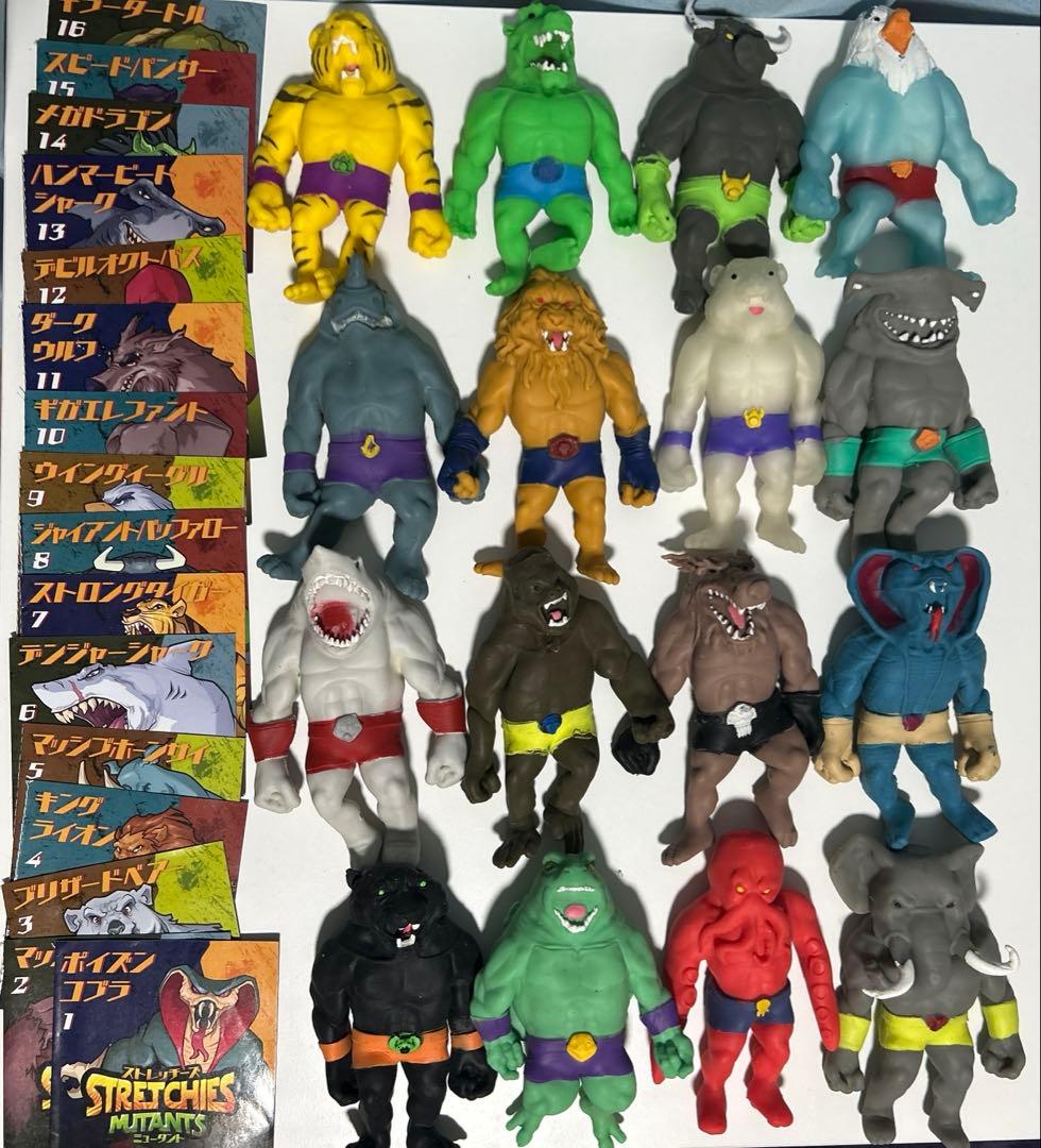 ストレッチーズミュータント16体　ダークウルフオリジナルキャップ(非売品)