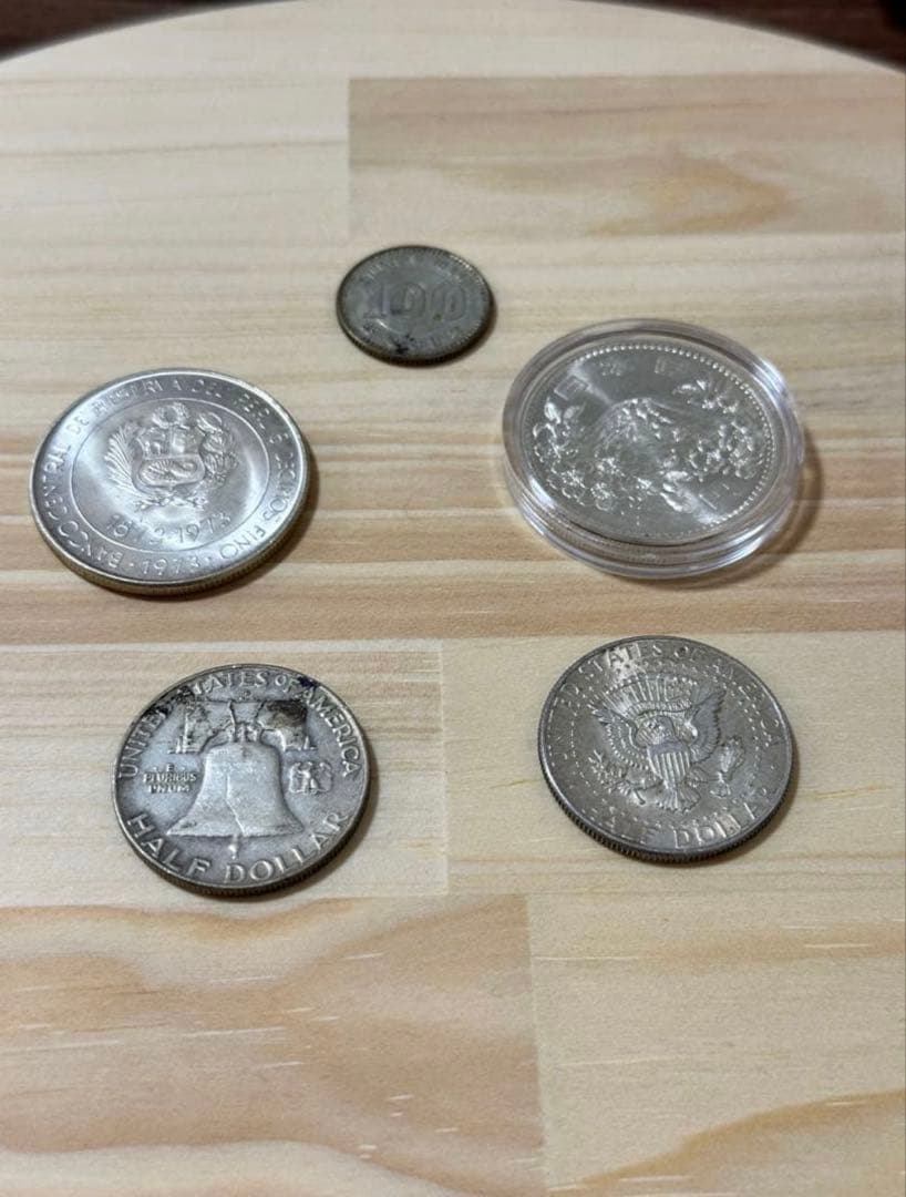 銀高騰　71.9g 世界の銀貨　まとめ売り