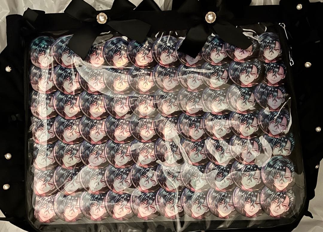 悪魔執事と黒い猫 あくねこ ハウレス バースデー2023 オーロラ缶バッジ