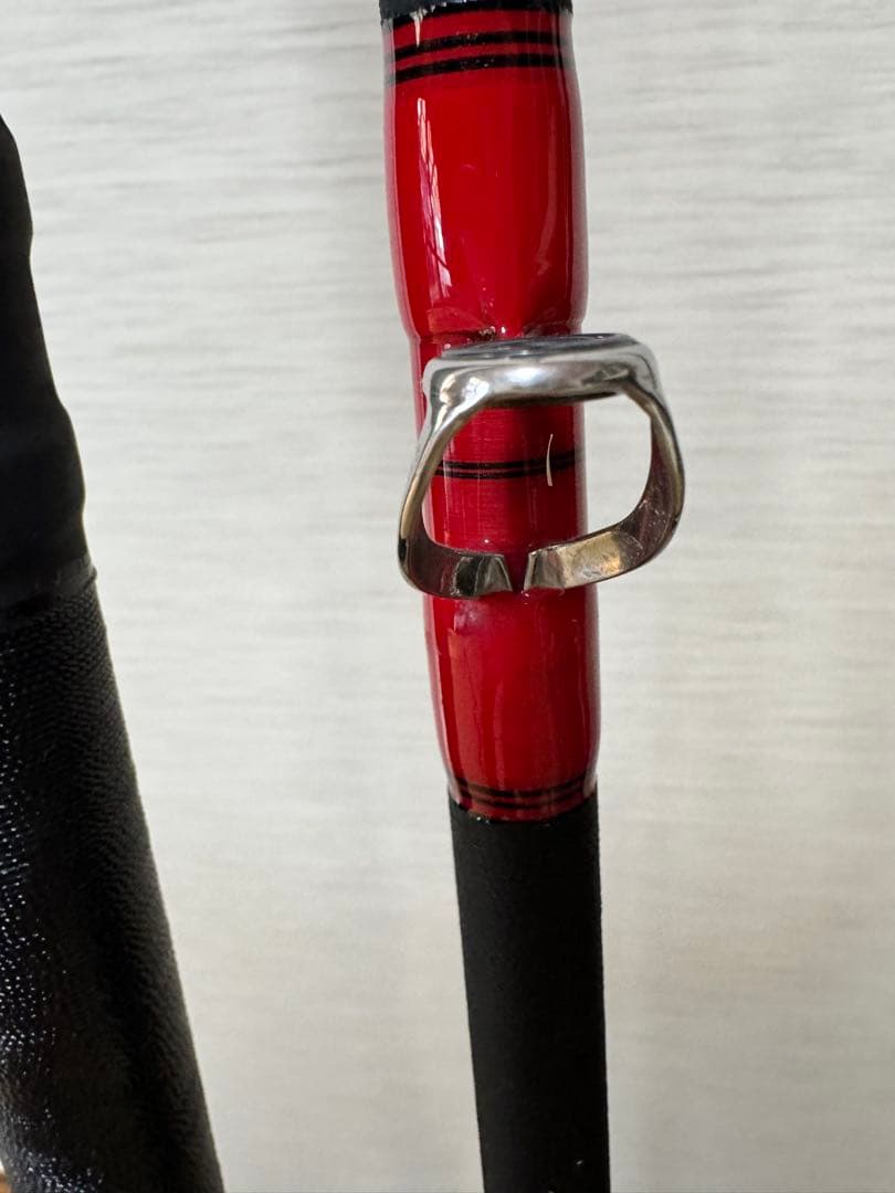 ダイワ幻覇王クエ！ 竿受け、リール60付けます。