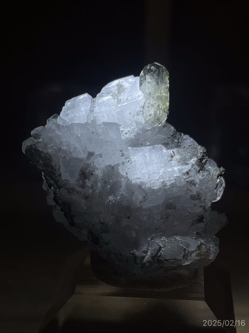 ブラジリアナイト ブラジル産 鉱物標本