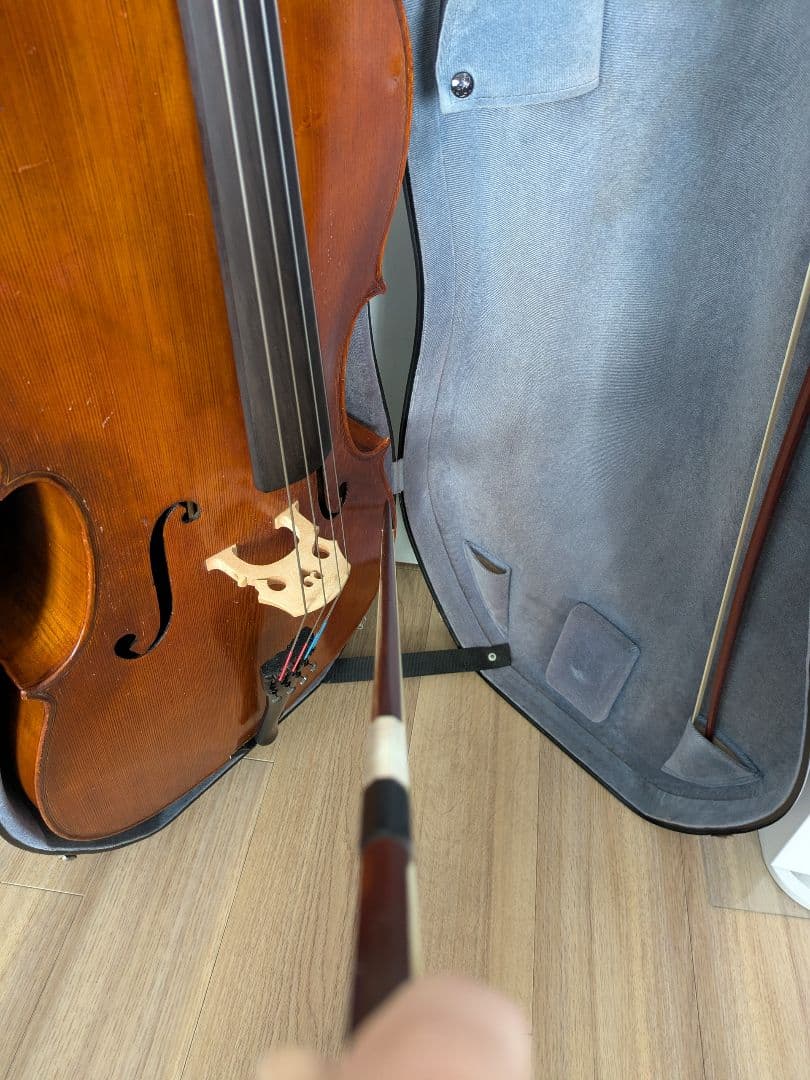 チェロ　本体　弓　ケース