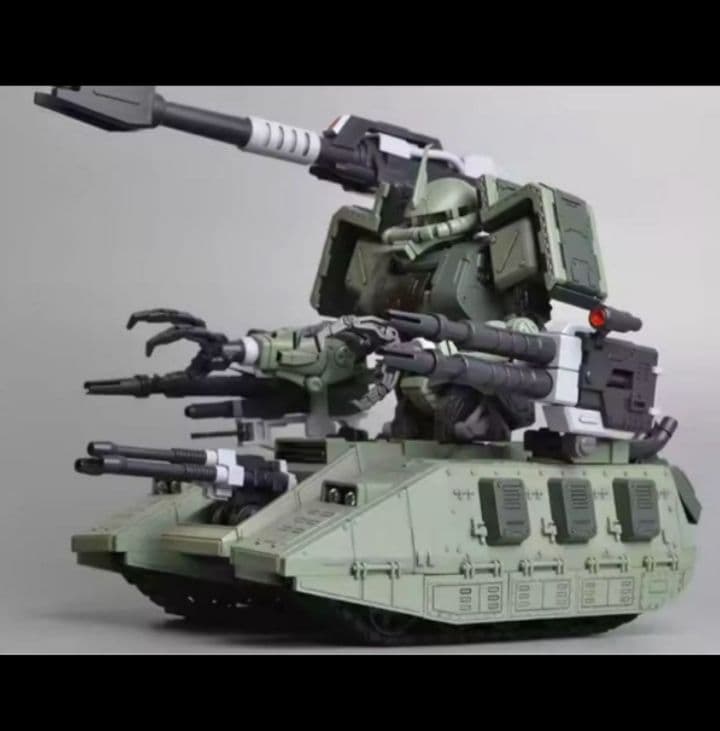 1/100 ザク タンク プラモデル 　ザクタンク 戦車 mg と同じ　サイズ