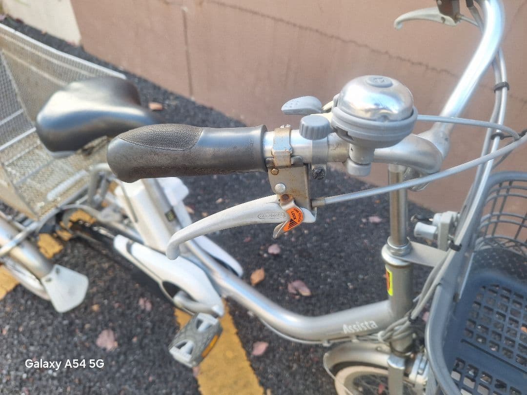 ブリジストン　アシスタワゴン 三輪電動アシスト自転車 シルバー