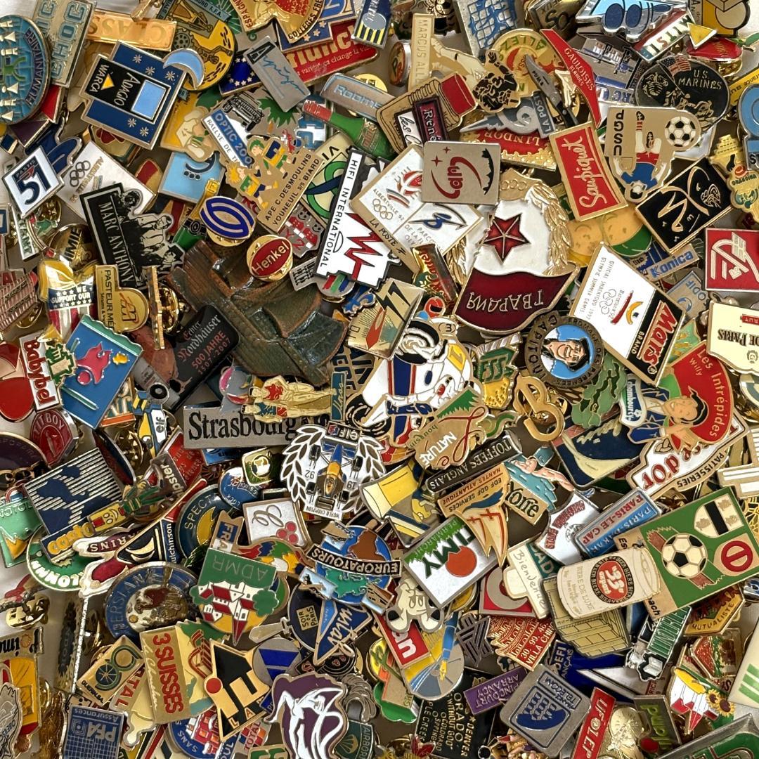 37624 フランス雑貨 フレンチ ピンバッジ200個セット ピンズ まとめ売り