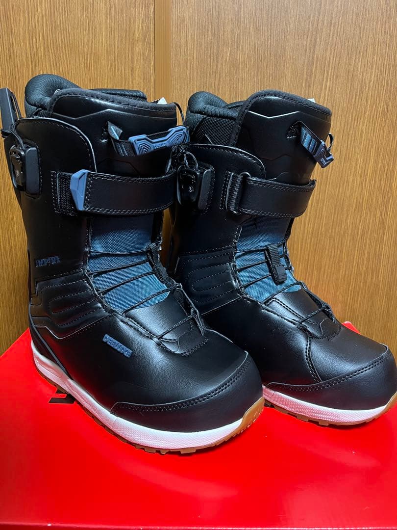 DEELUXE EMPIRE エンパイア