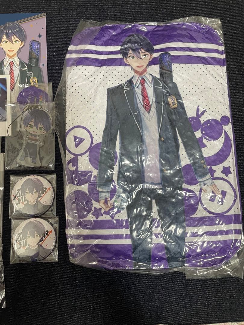 にじさんじ 剣持刀也 アクスタ 缶バッジ チェキ クッション