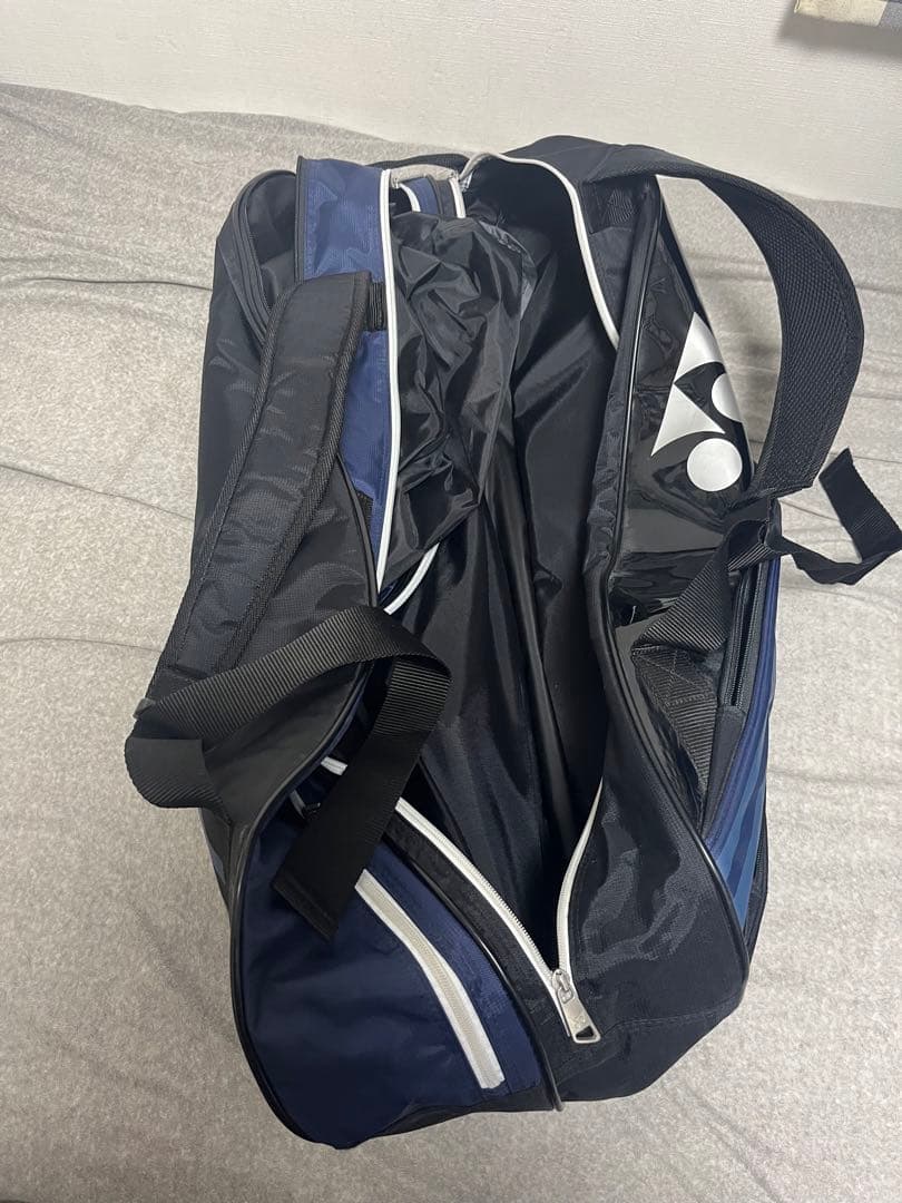 値下げ可能　ヨネックス　ラケットバッグ　ネイビー　バドミントン　テニス