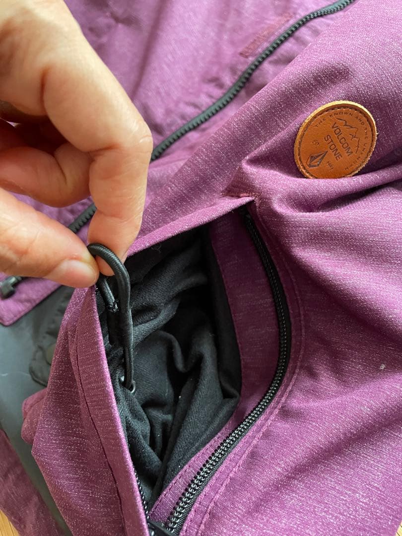 ボルコム　スノボウェア　レディース