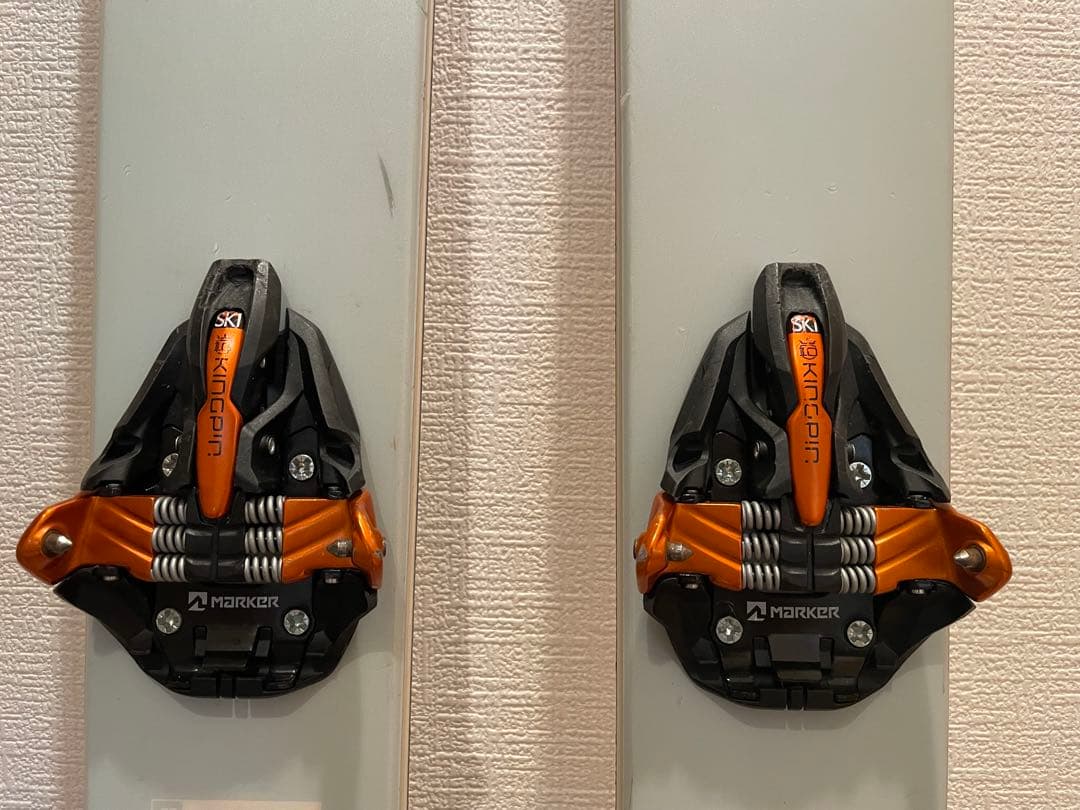 【MARKER KING PIN 10】