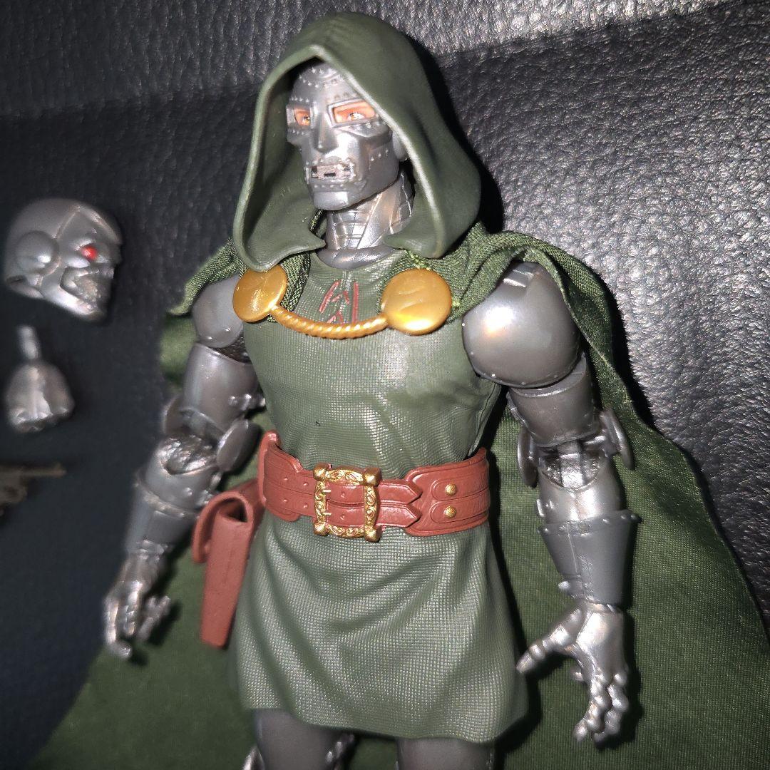 マーベルレジェンド ドクター・ドゥーム カバル 3パック