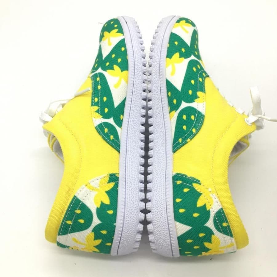 PEARLY GATES イチゴ柄 ゴルフシューズ