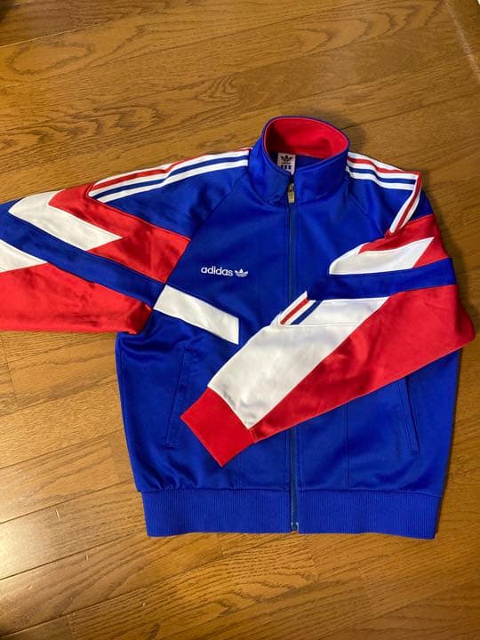 アディダス　ジャージ上下　サイズＯ