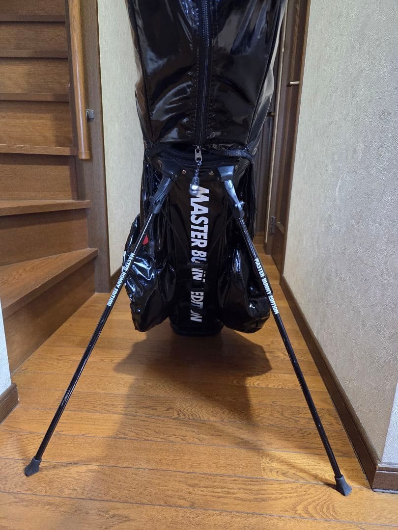 MASTER BUNNY EDITION スタンド式 キャディバッグ