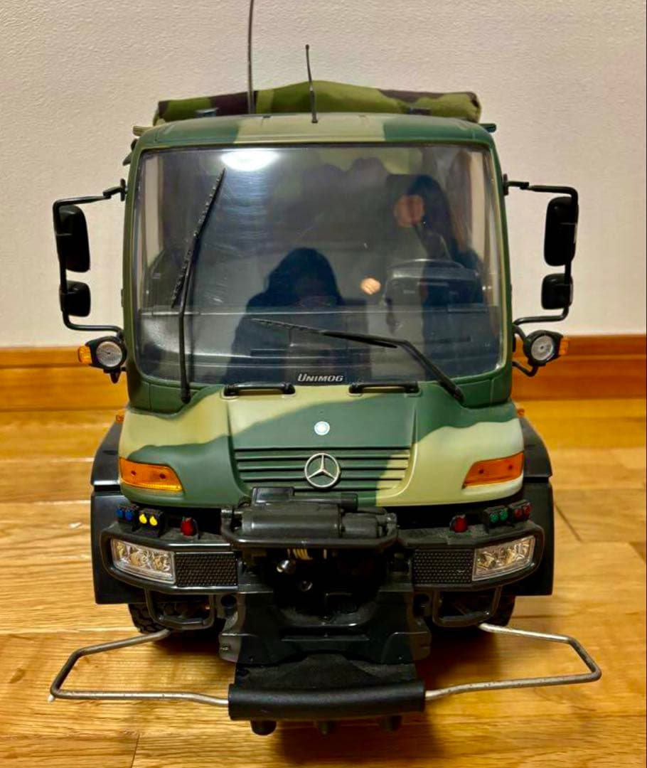 タミヤ RC ウニモグ ハンター 1/12 バッテリー付 迷彩色