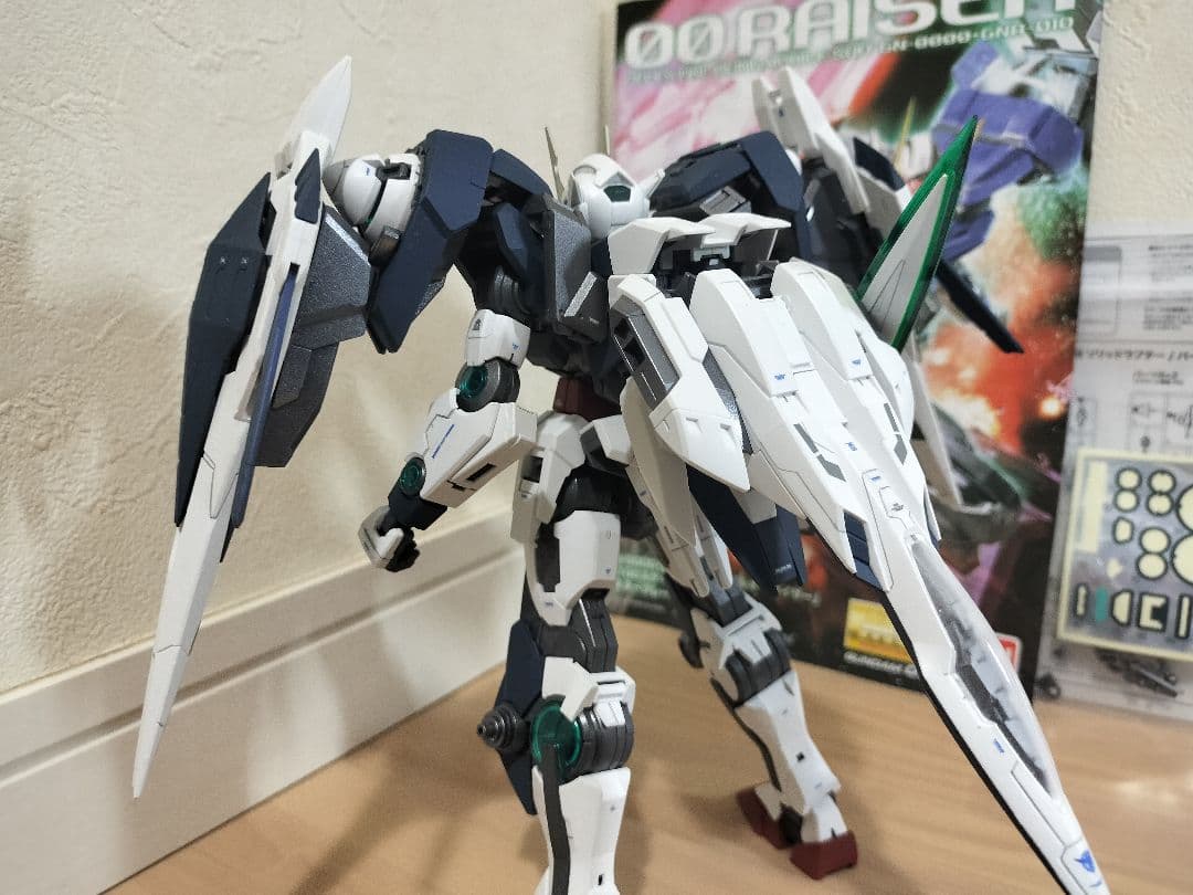 MGマスターグレード ダブルオーライザーセブンソード塗装済完成品