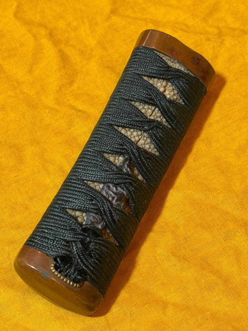 短刀拵　素銅地揃金具　小柄/割笄付