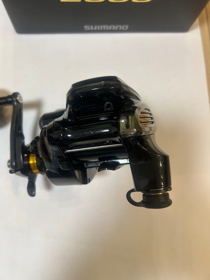 シマノ 22 ビーストマスター 2000 右ハンドル