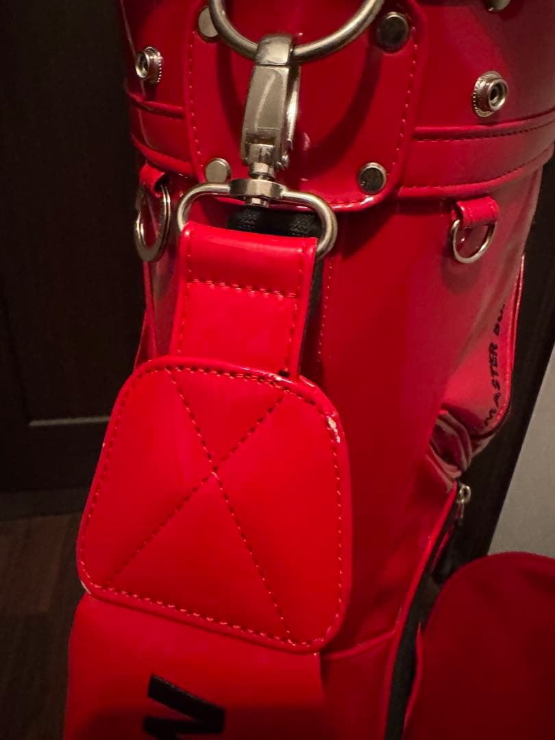 マスターバニー　エディション　キャディバッグ レッド　スタンド