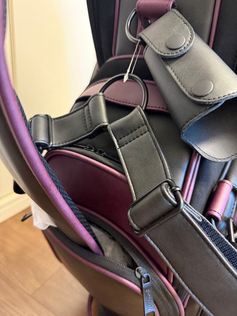 Fourteen キャディバッグ 黒と紫