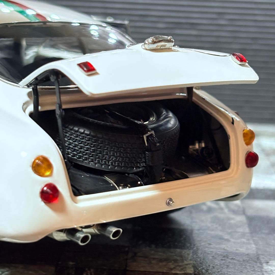 1/18 CMC アストンマーチン DB4 ザガート Le Mans 1961