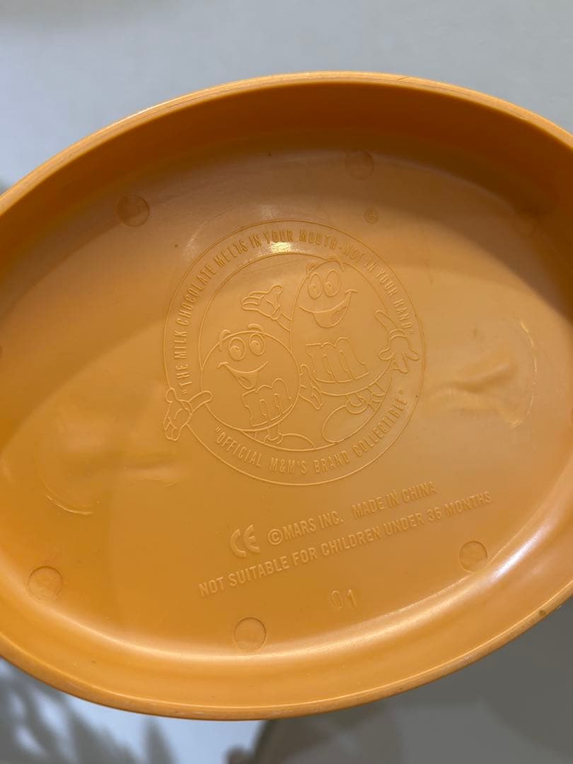 M&M's バスケットボール フィギュア