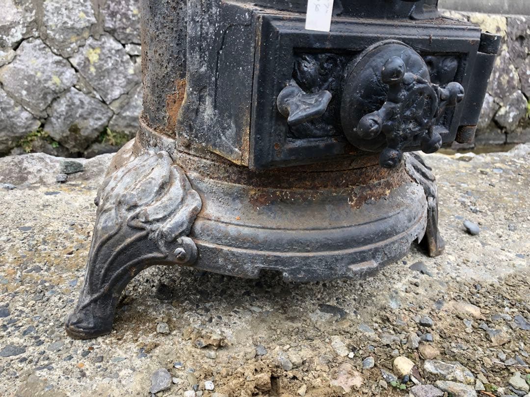 フランス　ストーブ 鋳物 鉄製 シャビー レトロ ヴィンテージ