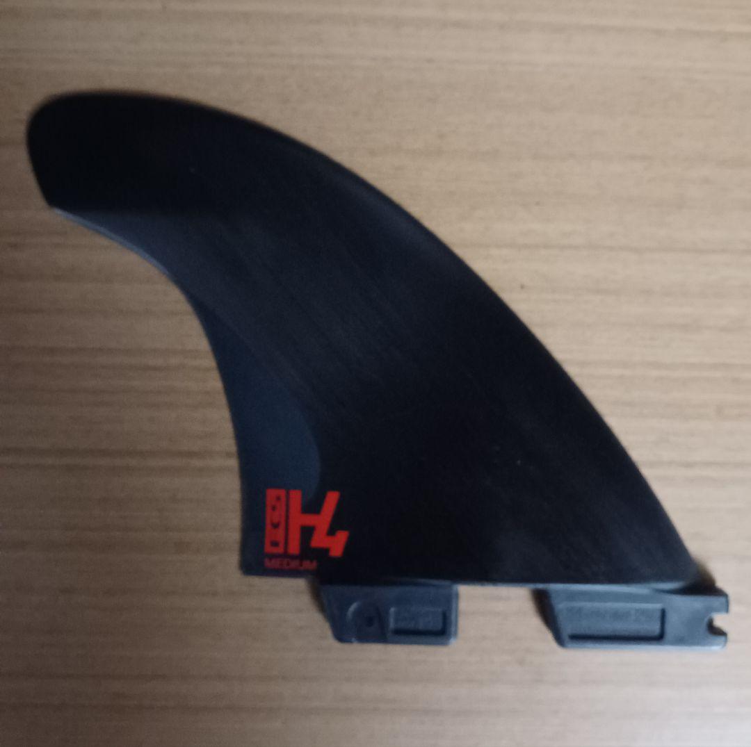 FCS2　H4　サーフボードフィン　トライフィン　スラスターフィン　Mサイズ