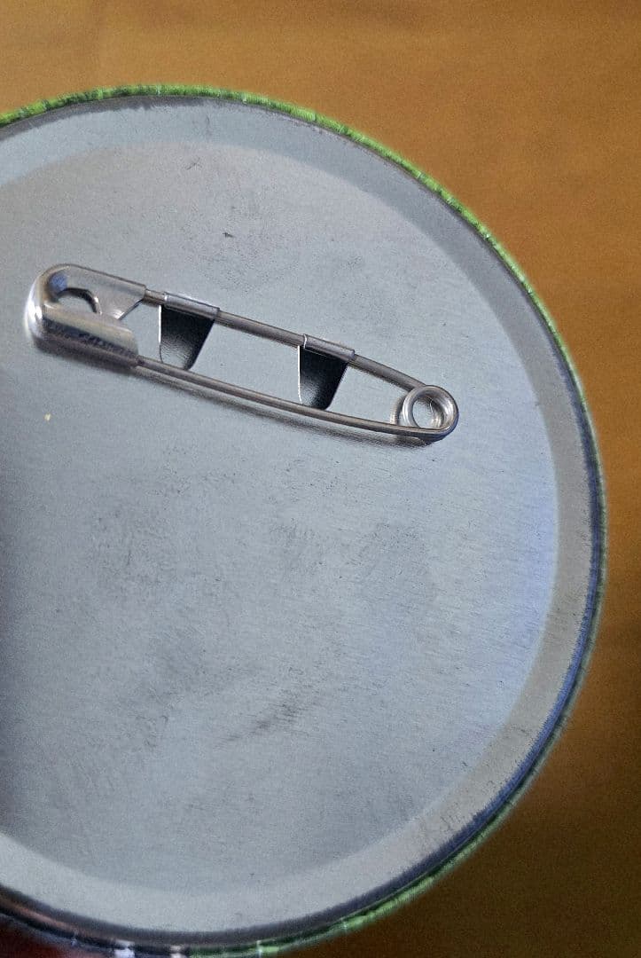 フェアリーテイル ウェンディ グレイ 缶バッジ 三洋堂