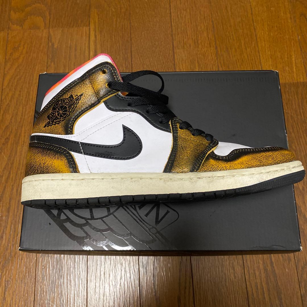 シューズ(男性用) Nike Air Jordan 1 Mid \"Wear Away\"