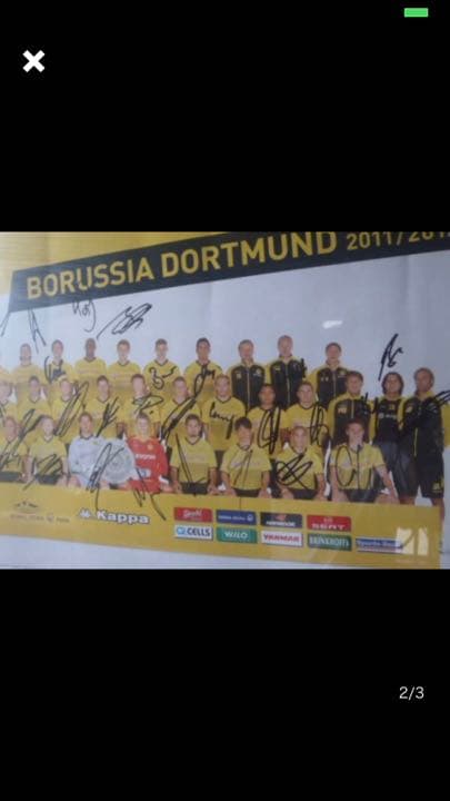 直筆サイン入りポスター2枚