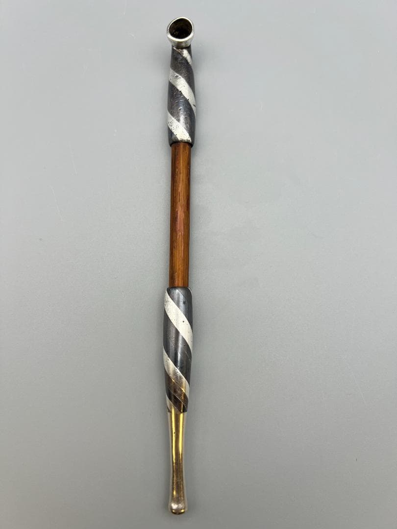 銀製　煙管　キセル　銀細工　アンティーク　重量約39g