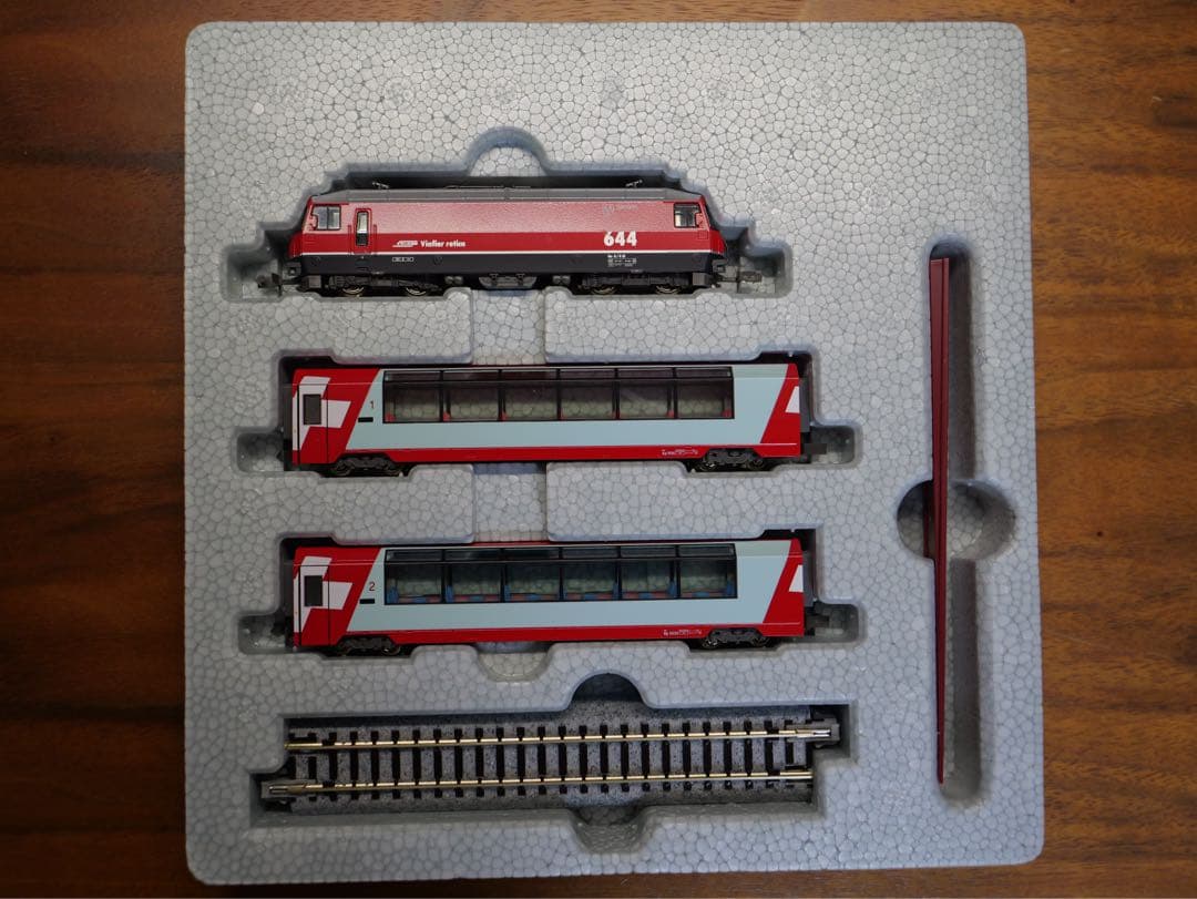 カトー　Nゲージ　レーティッシュ鉄道　アルプスの氷河特急　基本セット