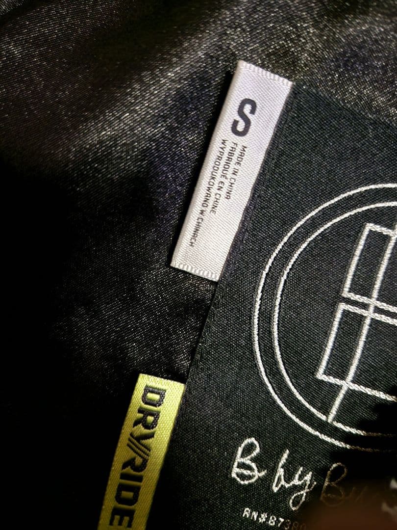 BURTON　トラ柄 スノーボードウェア セット