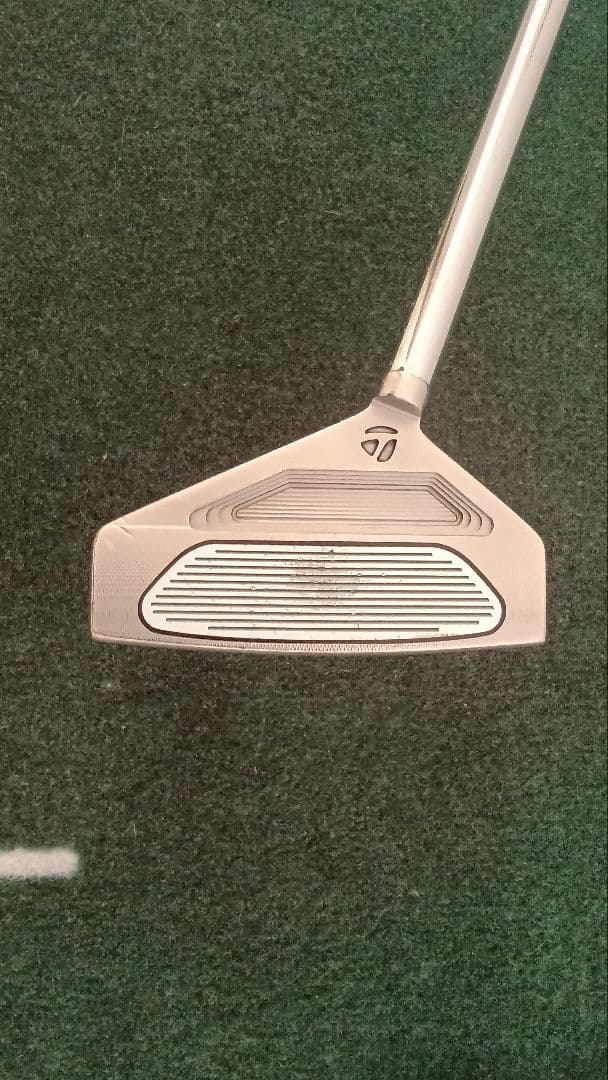 TaylorMade マレットパター ヘッドカバー付き トラス