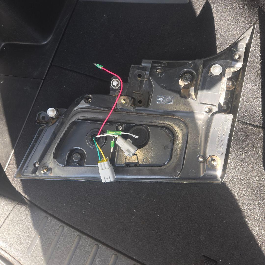 30ヴェルファイア後期　ヴァレンティテールランプ