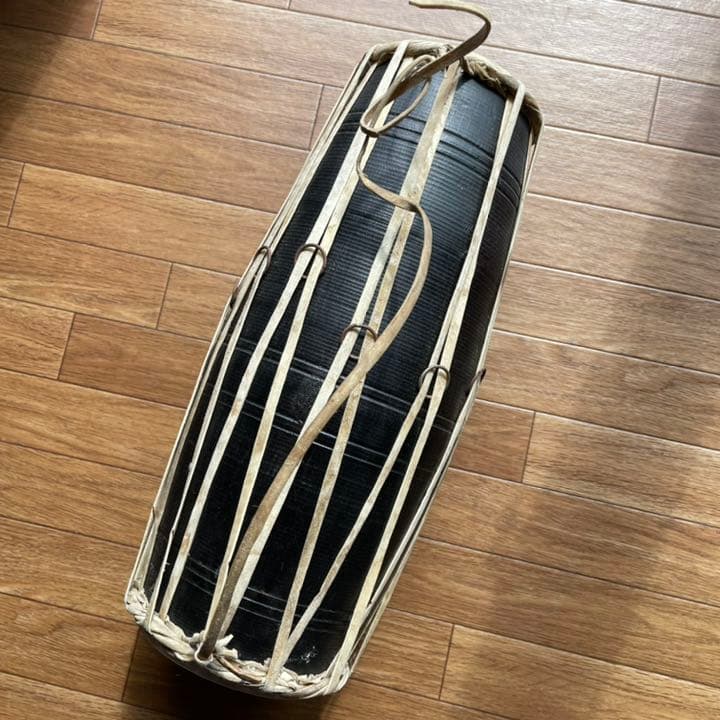 ネパール太鼓　マダル太鼓