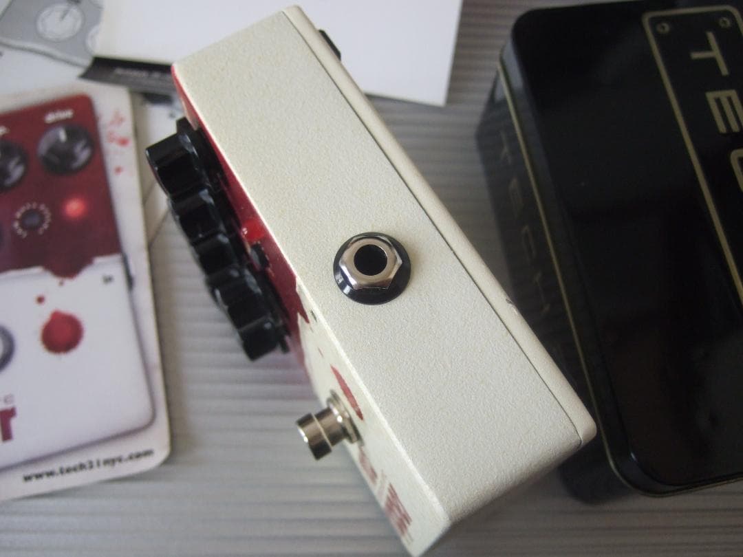 付属品完備 TECH 21 Red Ripper Fuzz Sansamp