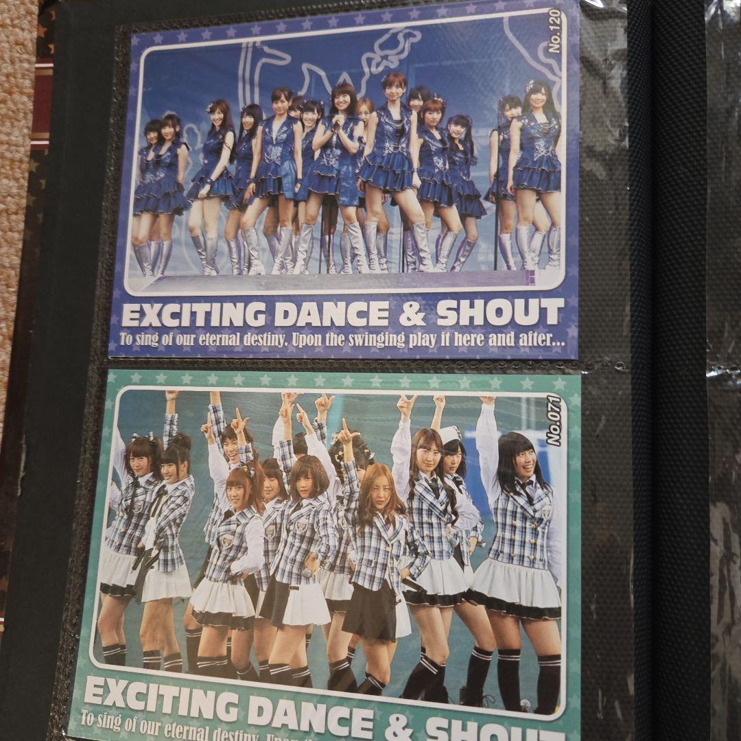 ✨️AKB48 メンバー写真集アルバム2冊200枚とグッズ付き