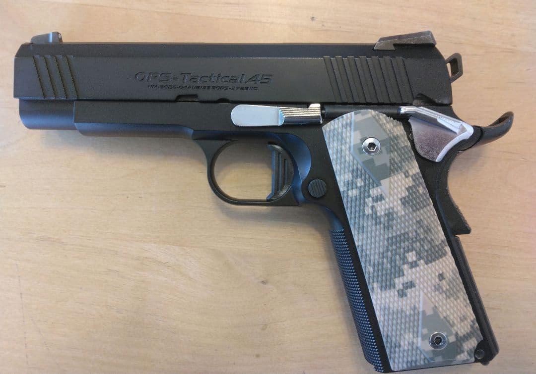 東京マルイ　ガバメント系　ブローバックガスガン　セット