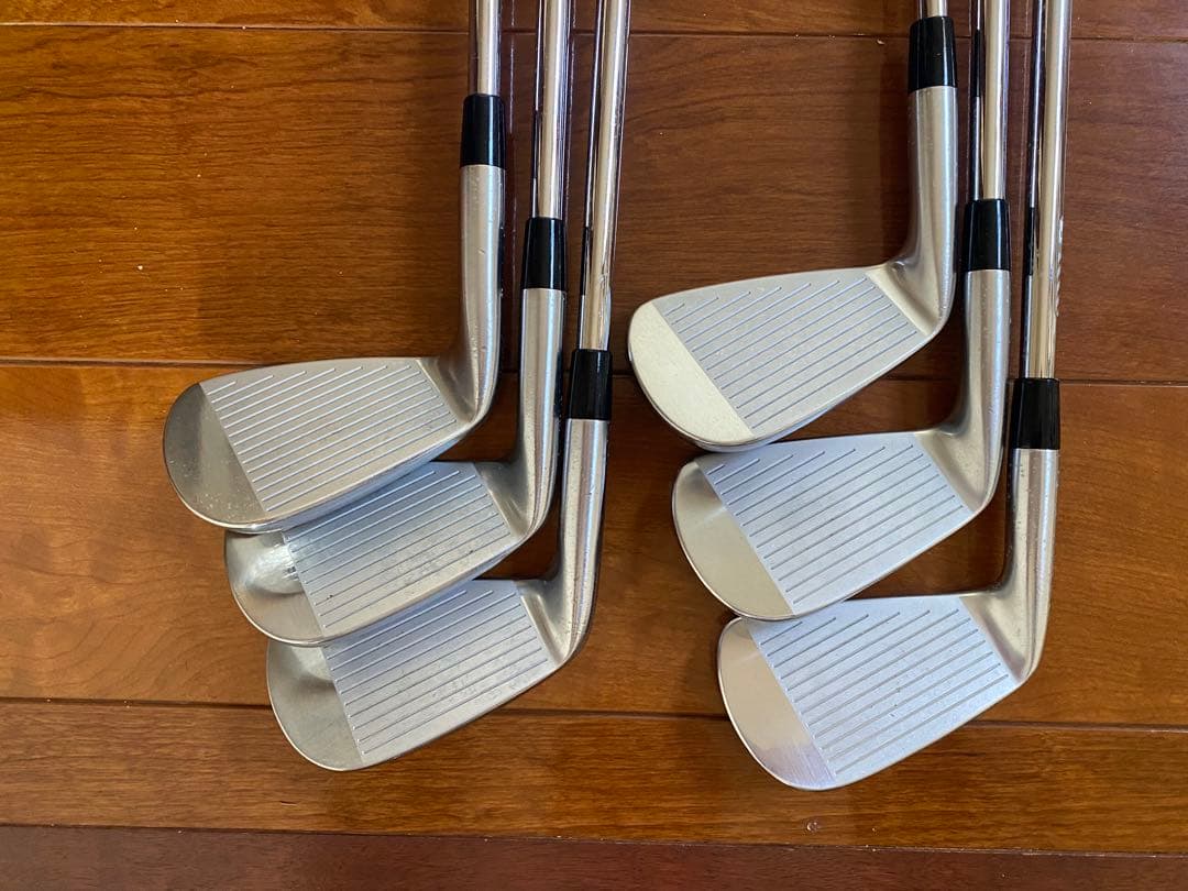 ブリヂストン TOUR B クラブセット スコッティキャメロン！オマケ多数有り！