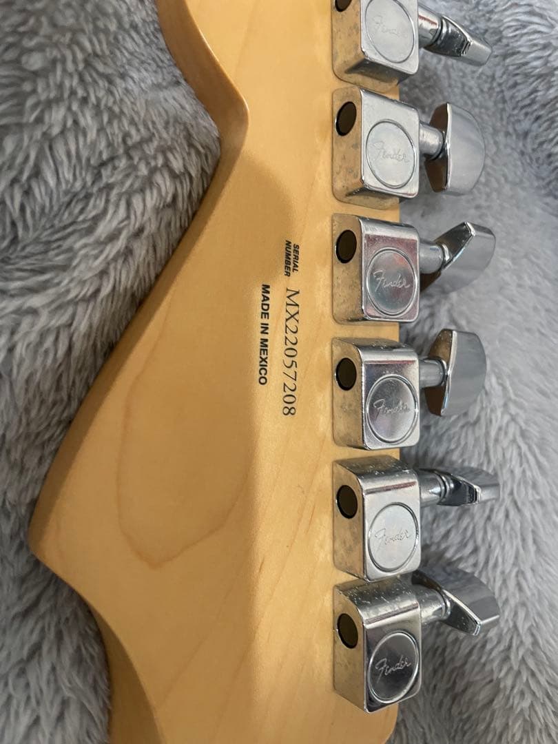 Fender エレキギター ホワイト