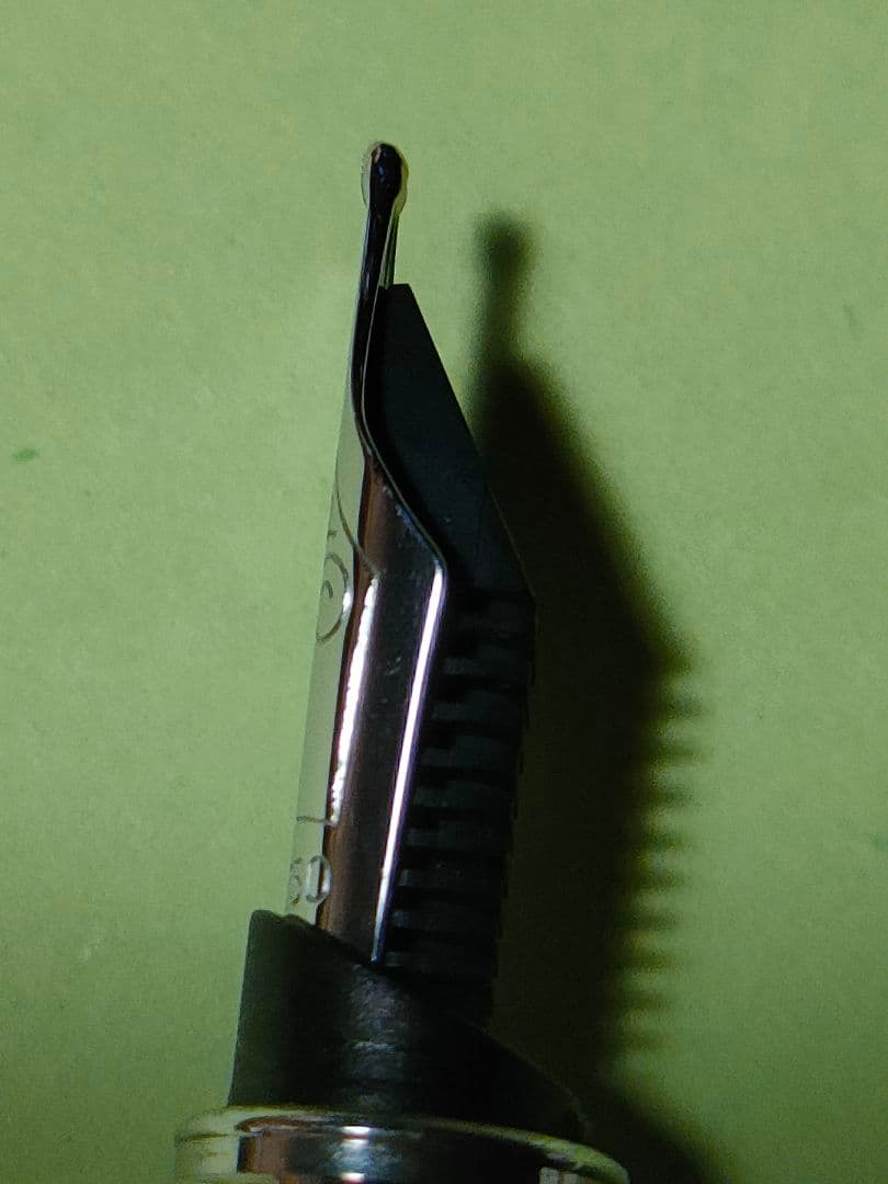 カルティエ　Cartier 万年筆 ケース付　ディアボロ