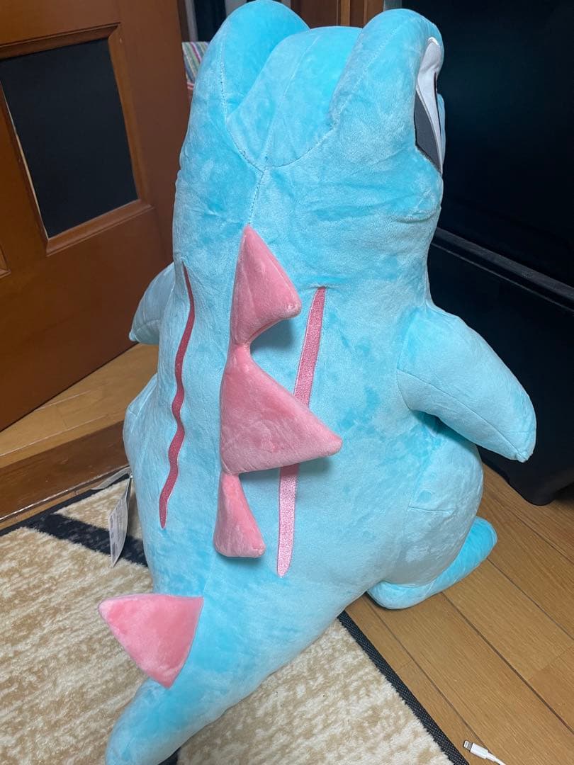 ポケモンぬいぐるみ等身大ワニノコ