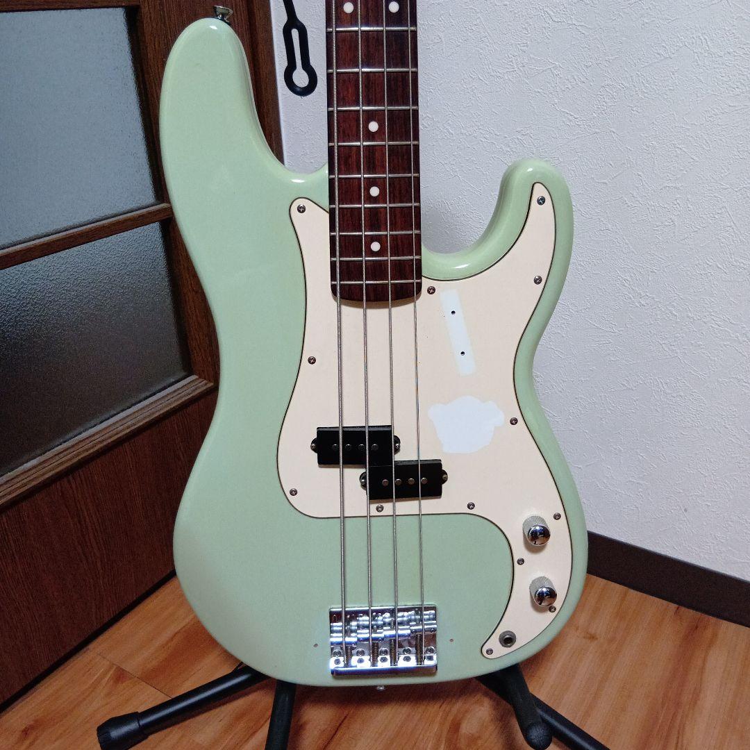 ベース Squier Classic Vibe 60's Precision Bass