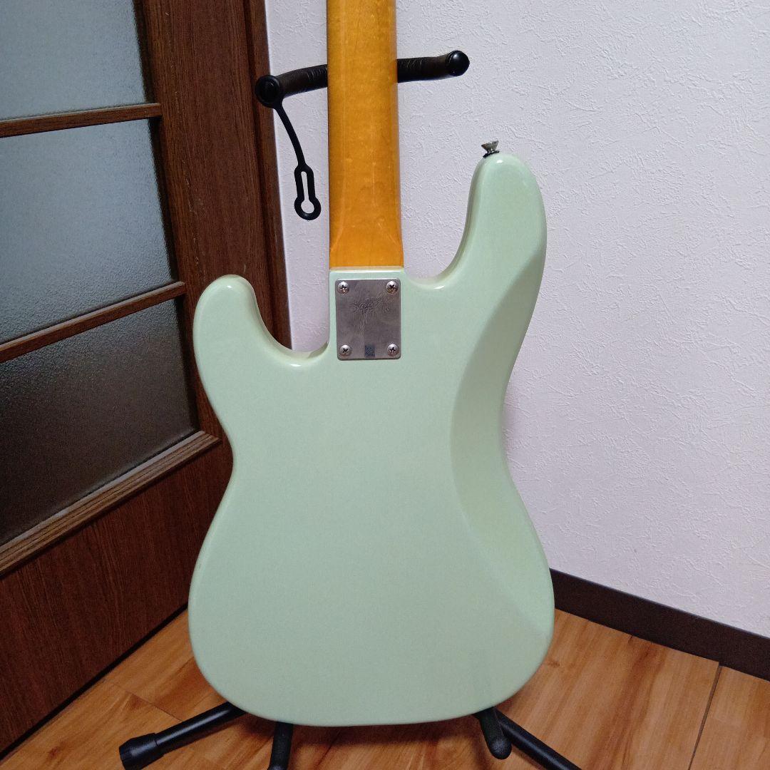 ベース Squier Classic Vibe 60's Precision Bass