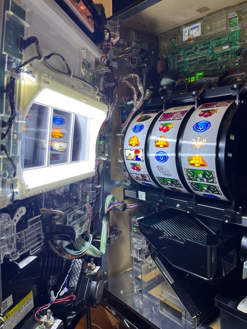 パチスロコードギアスC.C.ver 送料込み価格　引き取り可