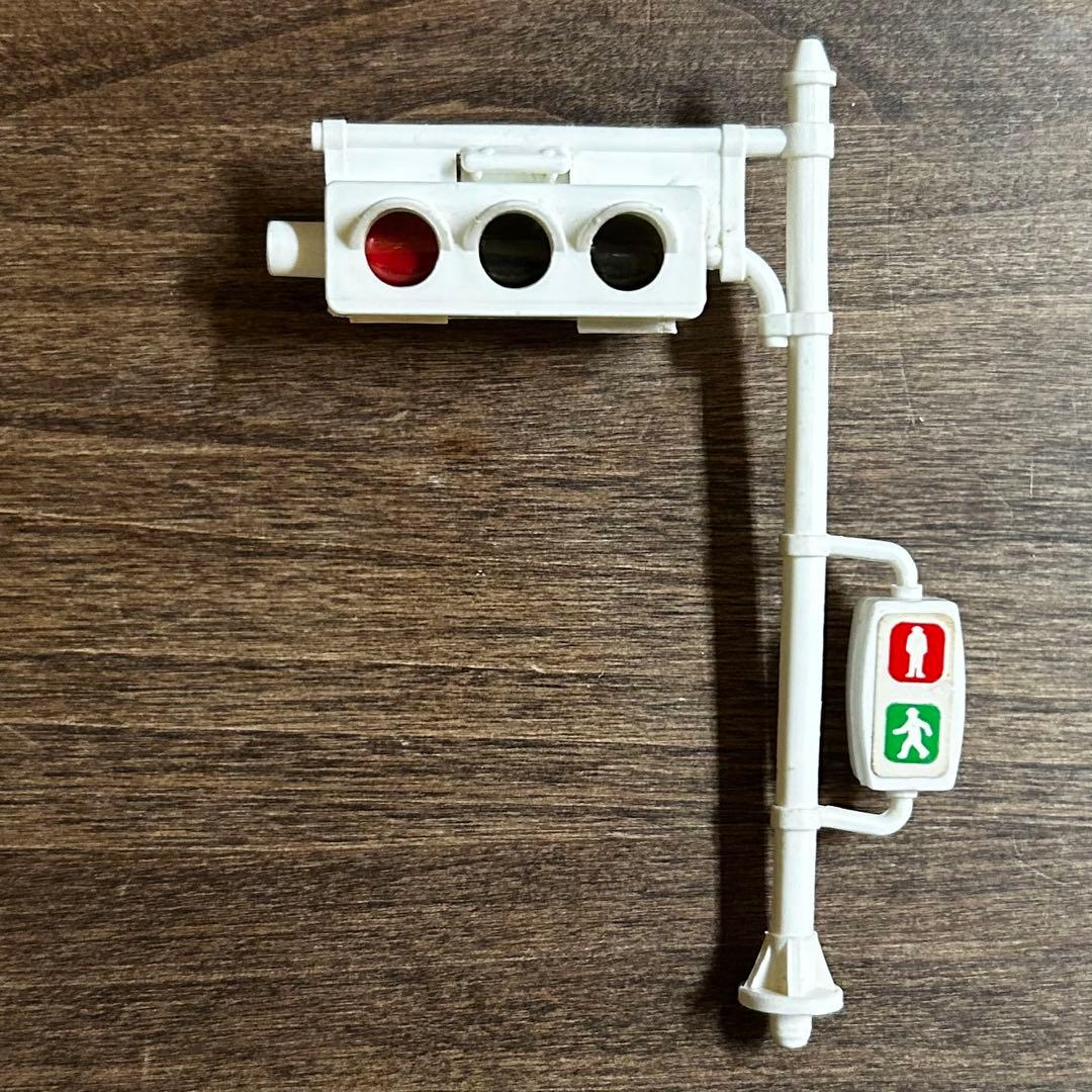 トミカタウン 信号機 日本製