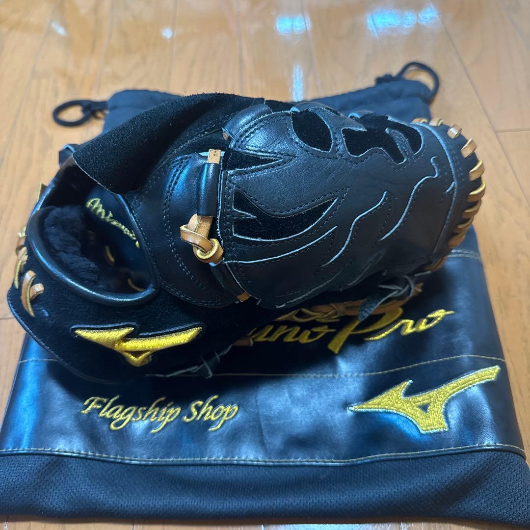 Mizuno Pro 投手用ヌバックレザー