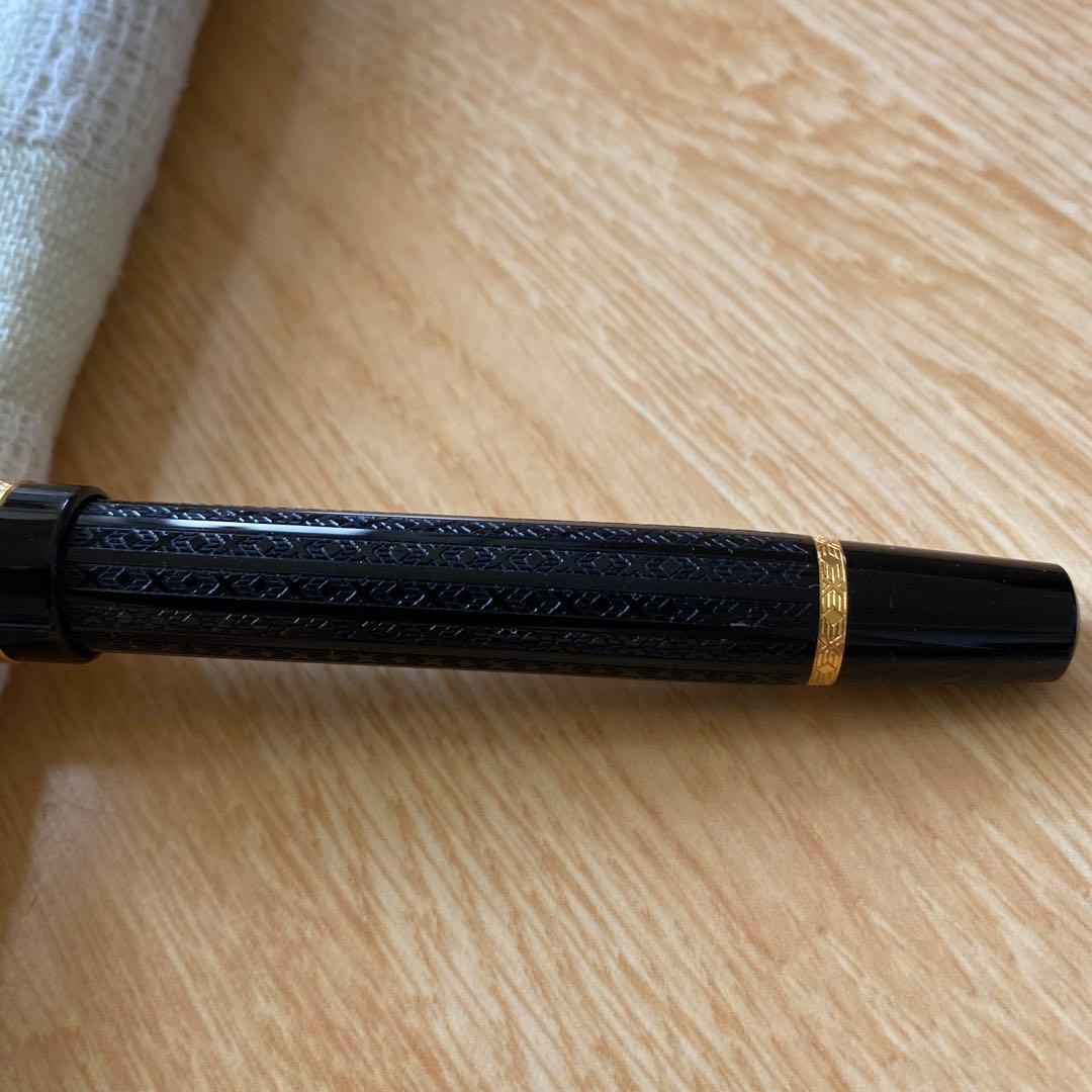 モンブラン 限定版 万年筆　ドストエフスキー　M